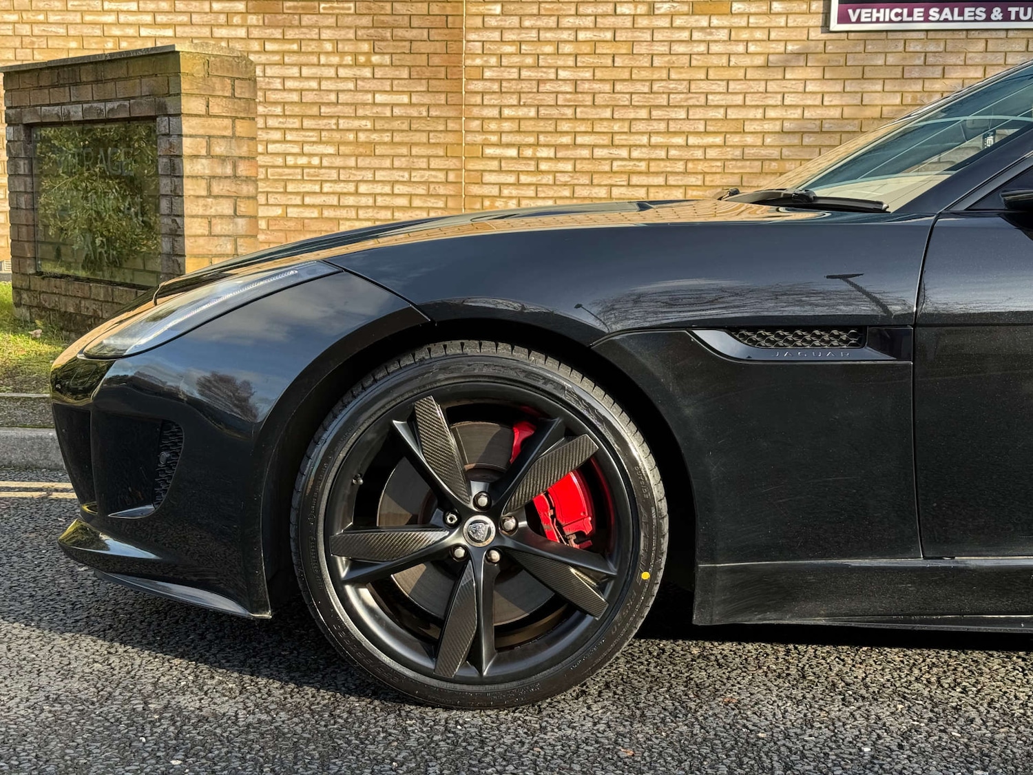 Used Jaguar F-Type 2013 for sale - 76935488: Photo 15