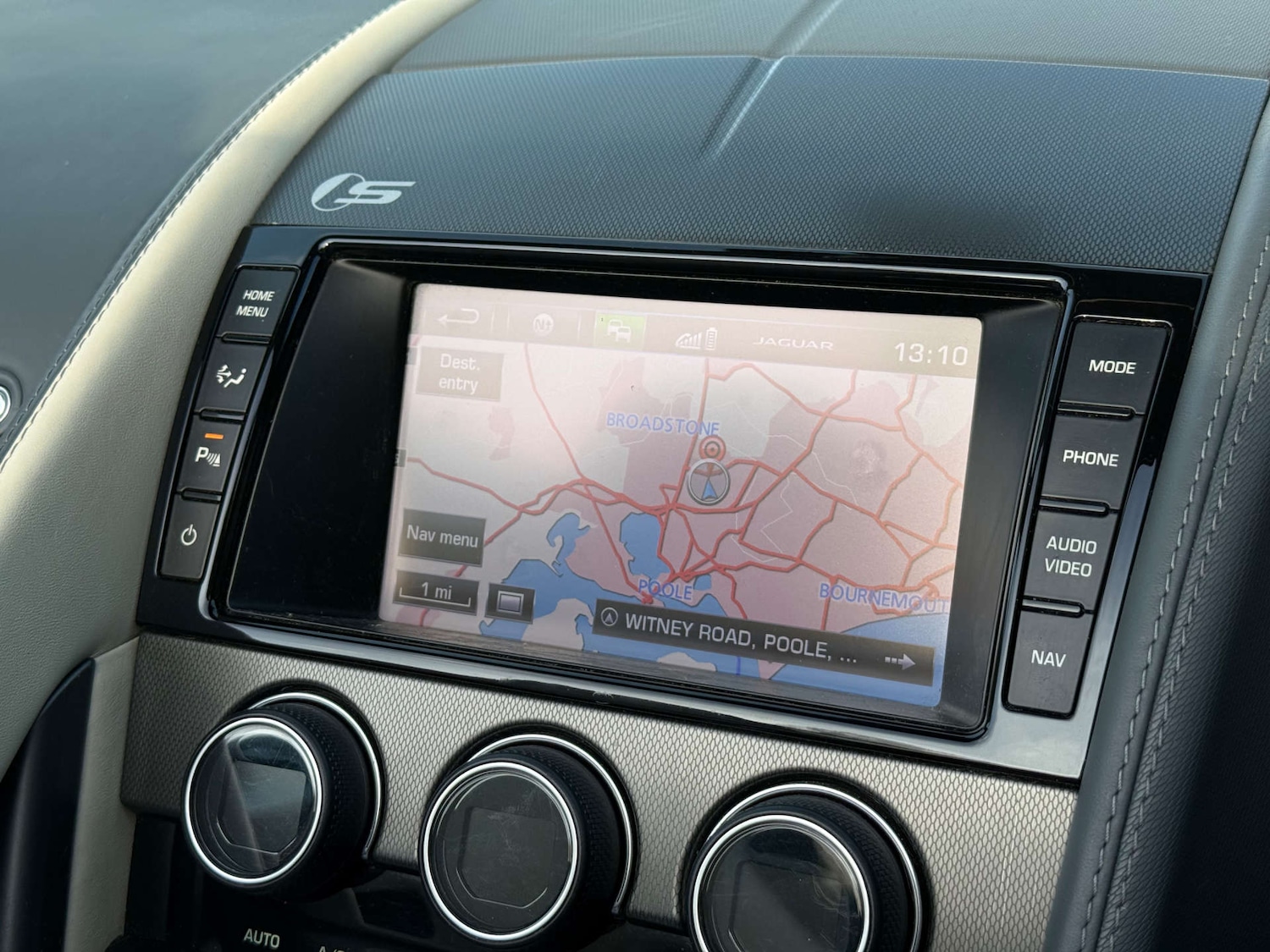 Used Jaguar F-Type 2013 for sale - 76935488: Photo 39