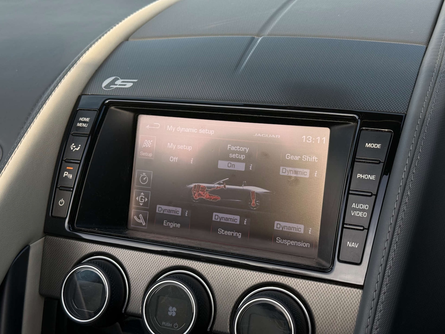 Used Jaguar F-Type 2013 for sale - 76935488: Photo 41