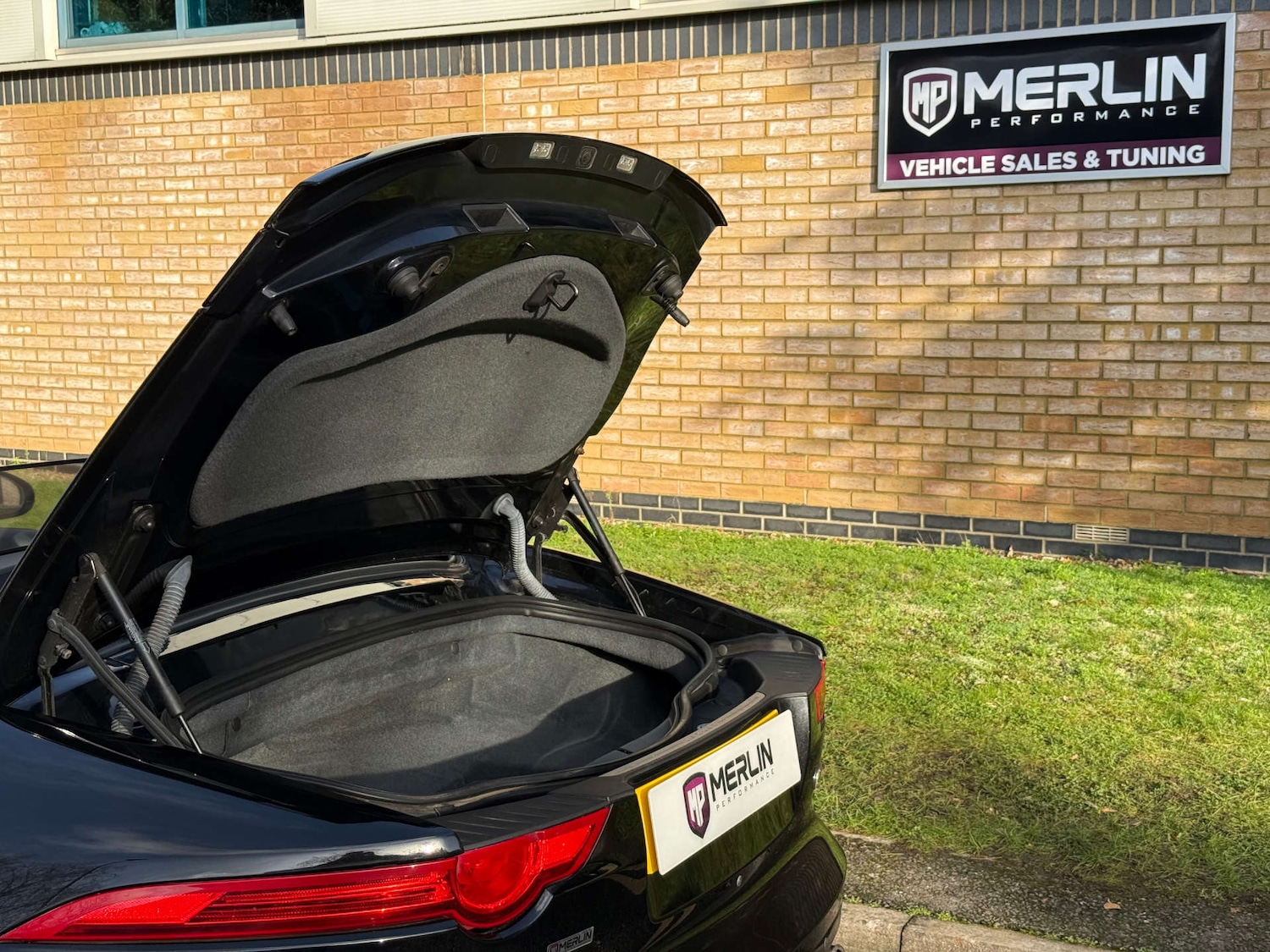 Used Jaguar F-Type 2013 for sale - 76935488: Photo 49