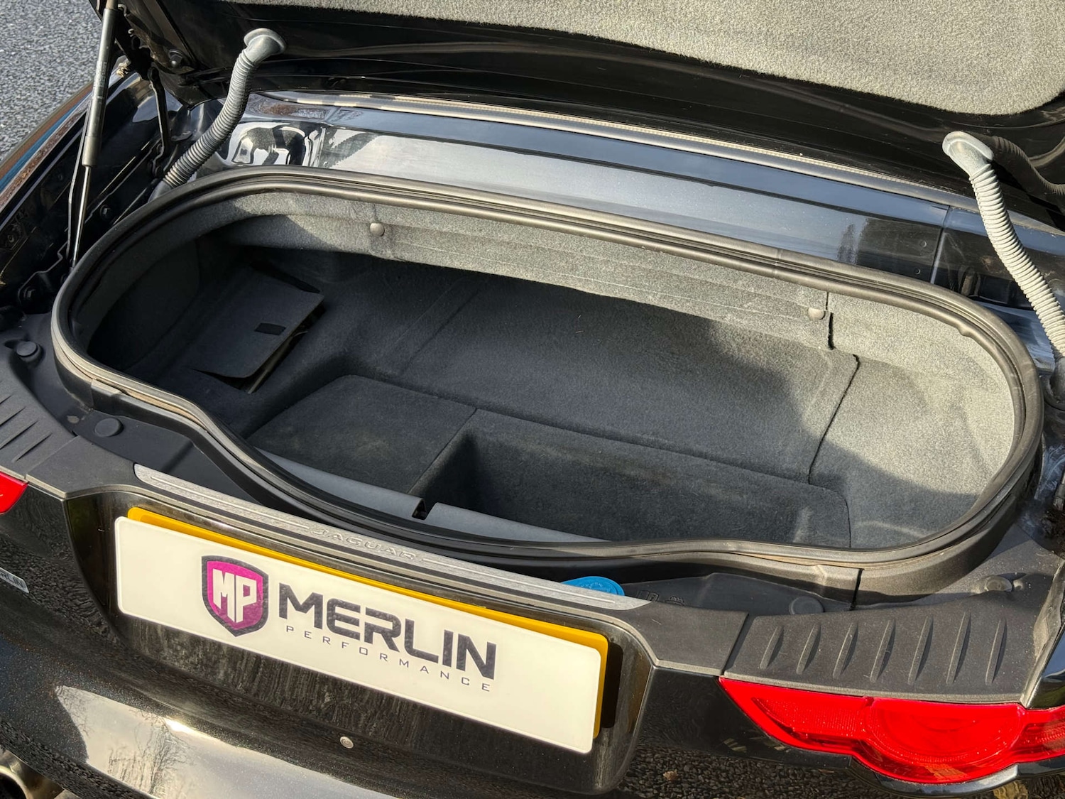 Used Jaguar F-Type 2013 for sale - 76935488: Photo 51