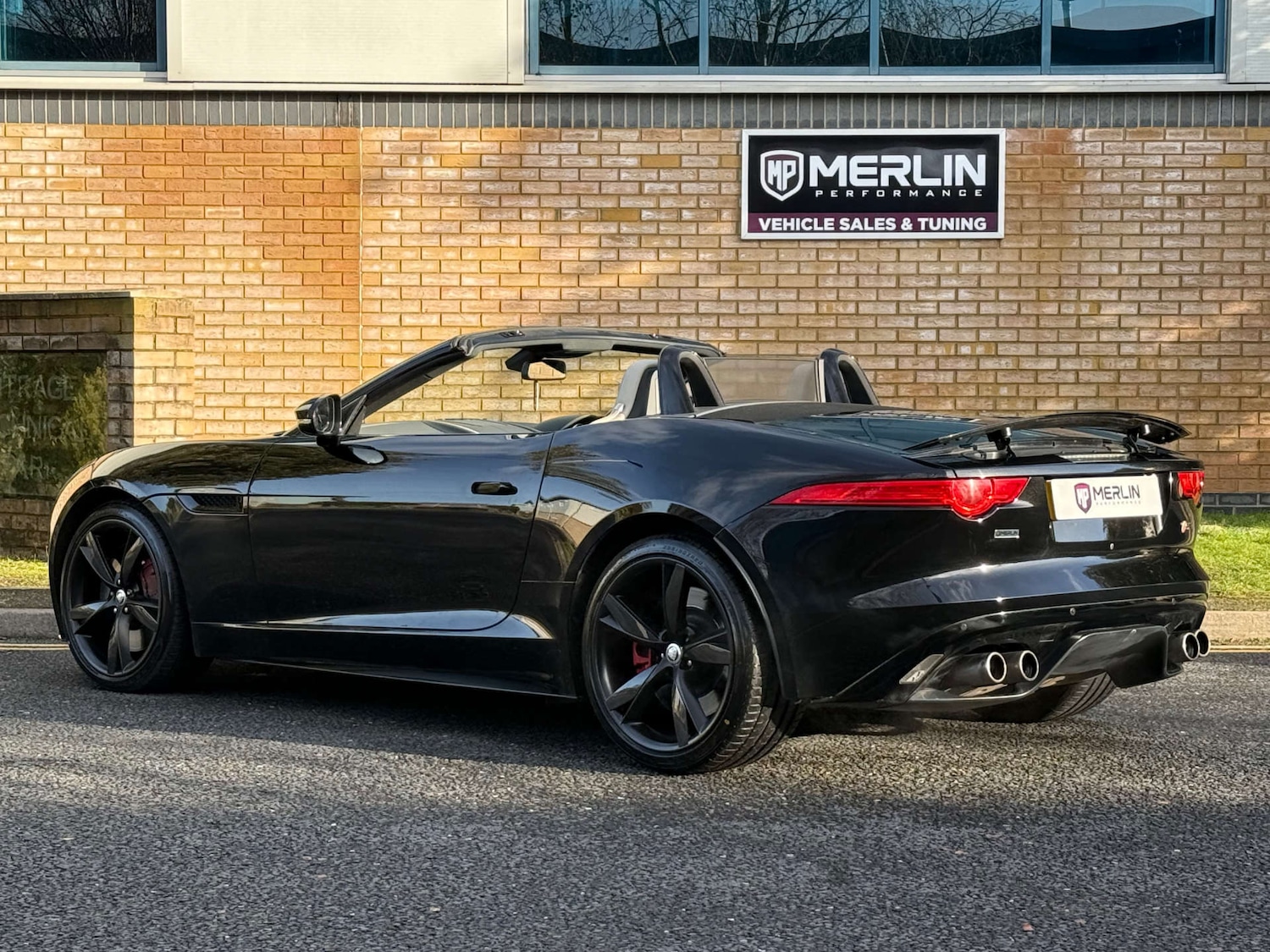 Used Jaguar F-Type 2013 for sale - 76935488: Photo 7