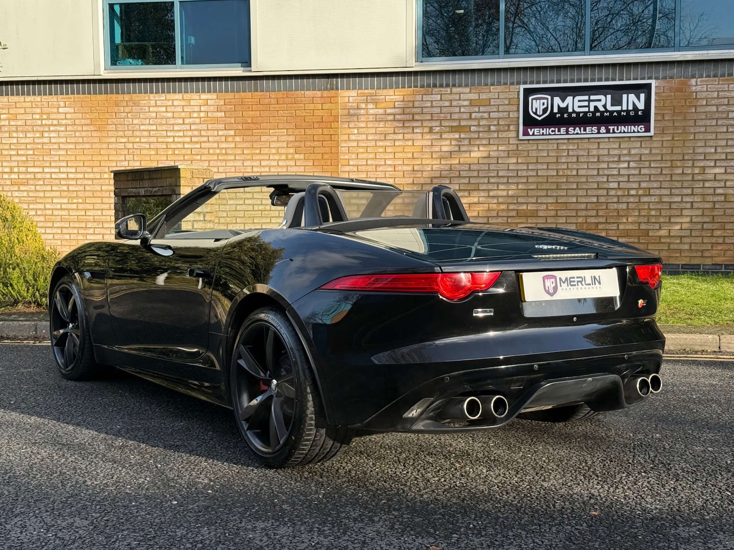 Used Jaguar F-Type 2013 for sale - 76935488: Photo 8