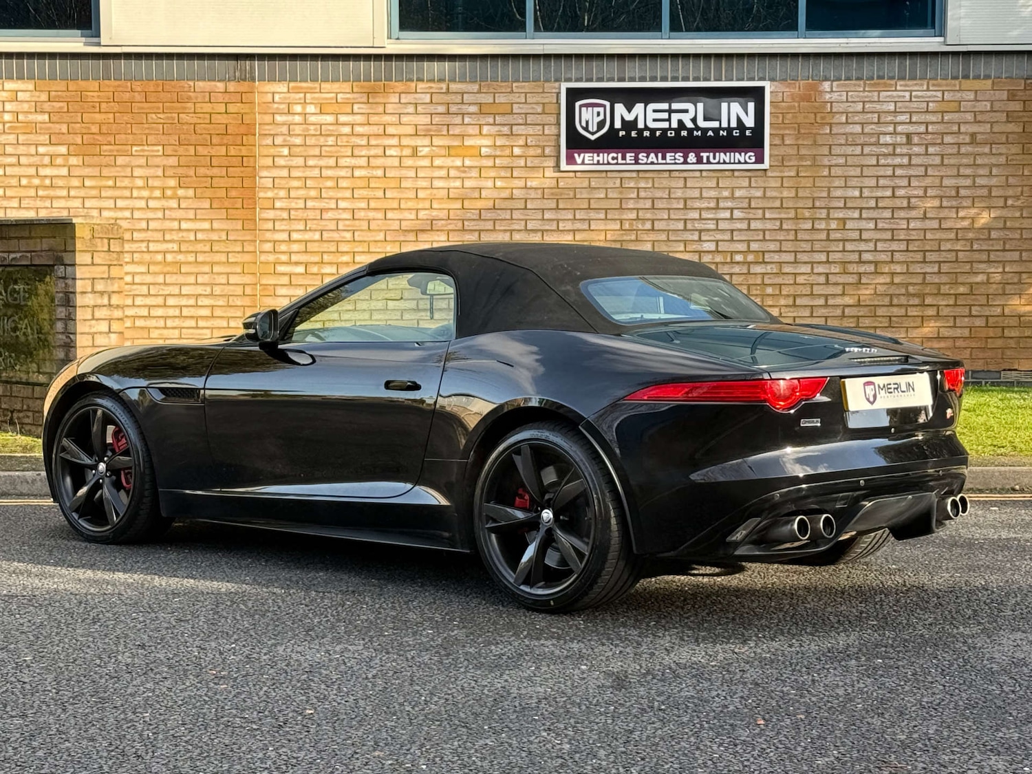Used Jaguar F-Type 2013 for sale - 76935488: Photo 9