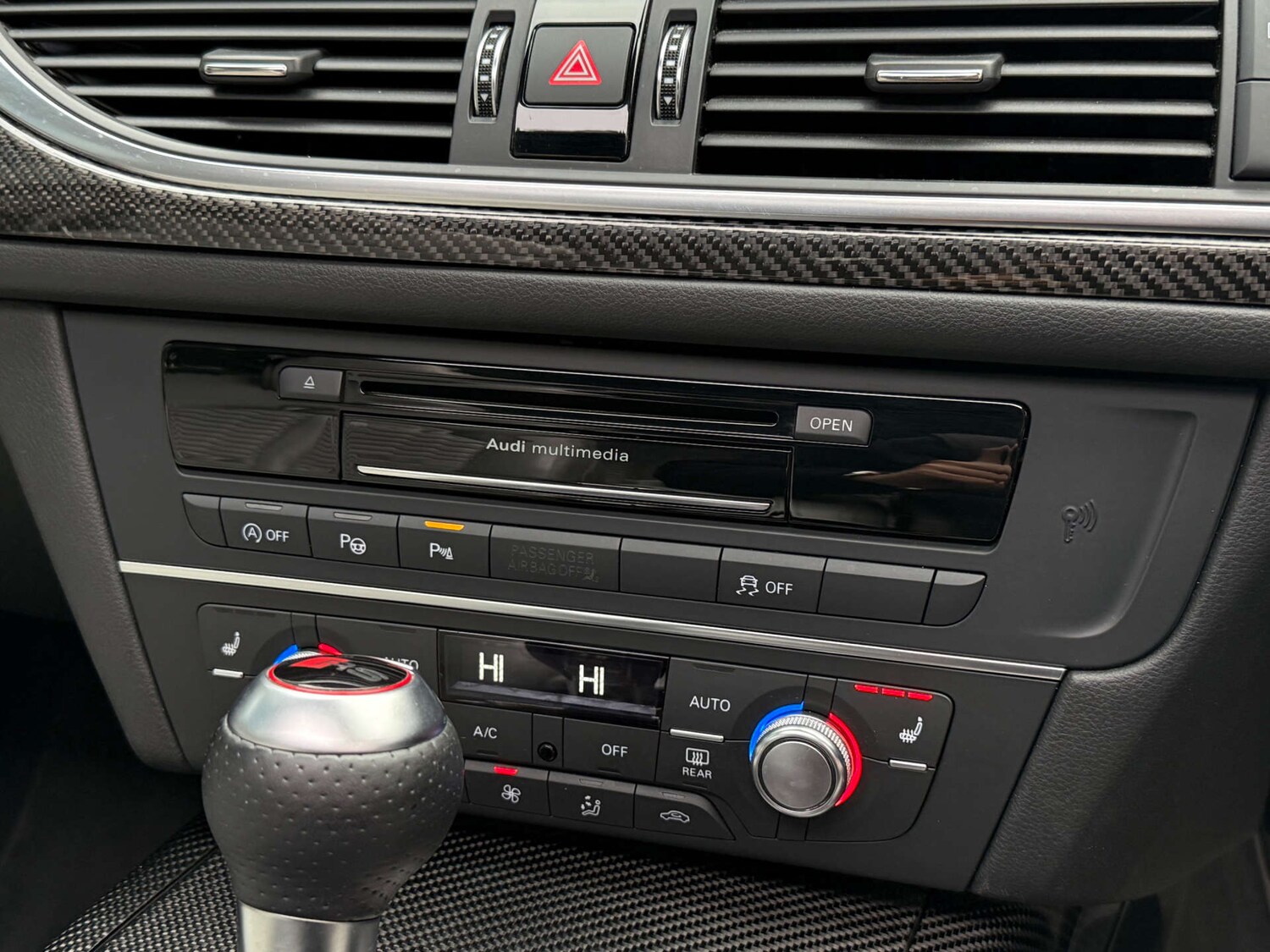 Used Audi RS6 2017 for sale - 77785327: Photo 41