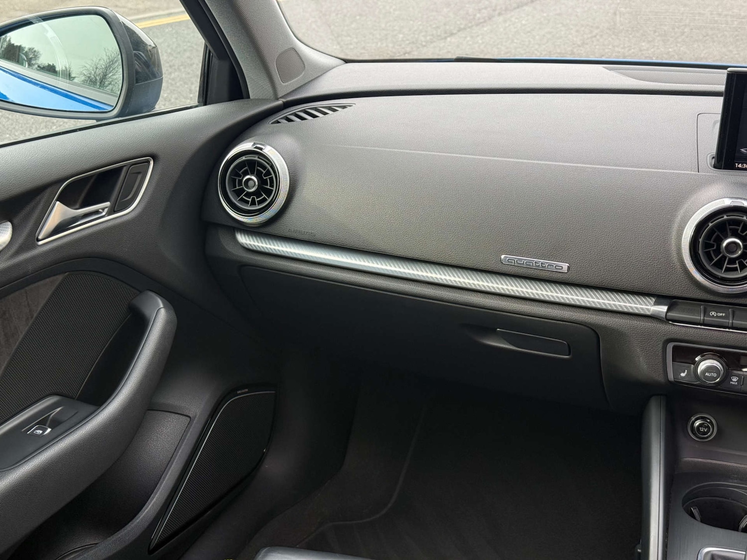 Used Audi RS3 2018 for sale - 77583983: Photo 30