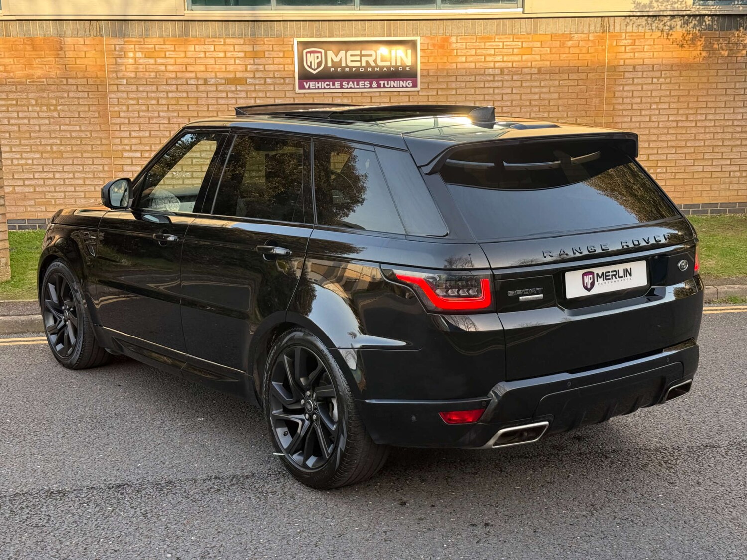 Used Land Rover Range Rover Sport 2018 for sale - 77673749: Photo 14
