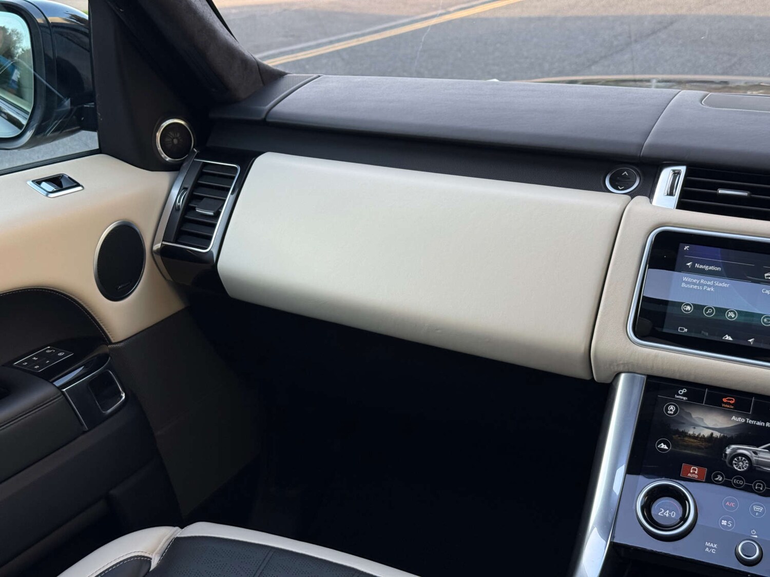 Used Land Rover Range Rover Sport 2018 for sale - 77673749: Photo 27