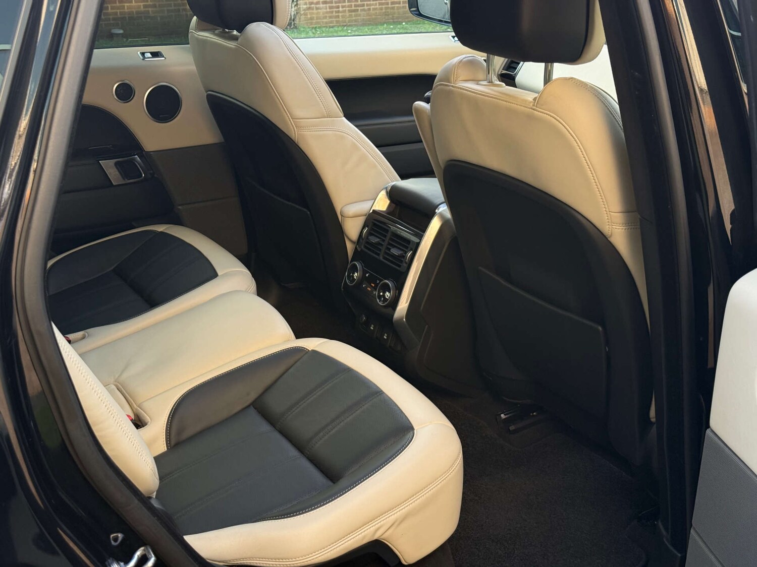 Used Land Rover Range Rover Sport 2018 for sale - 77673749: Photo 38