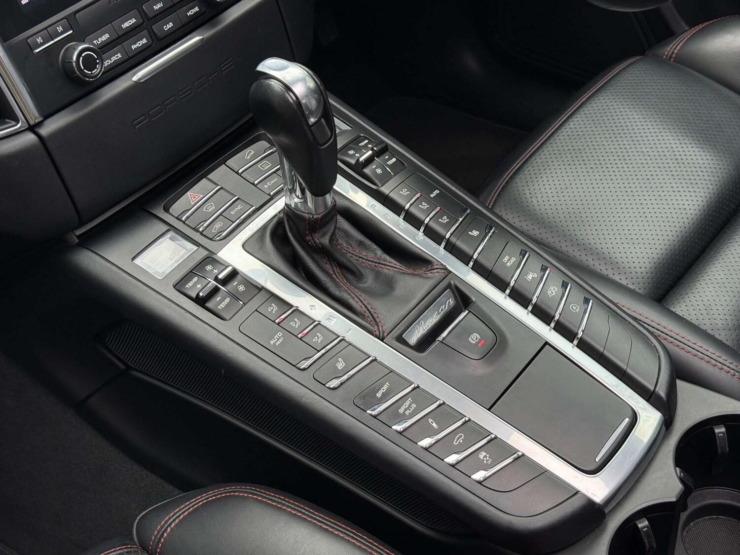 Used Porsche Macan 2017 for sale - 76551741: Photo 22