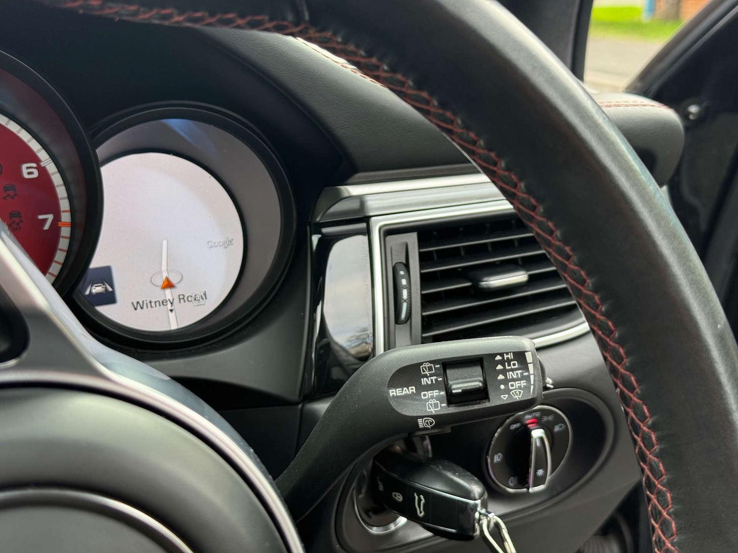 Used Porsche Macan 2017 for sale - 76551741: Photo 25