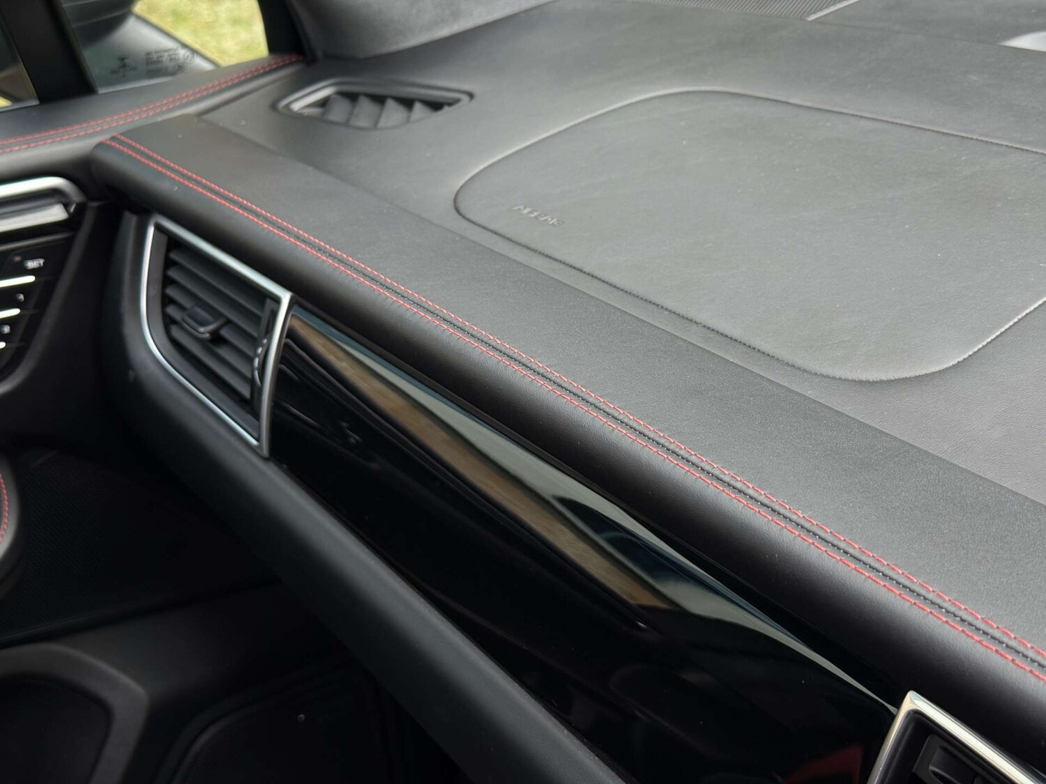 Used Porsche Macan 2017 for sale - 76551741: Photo 36