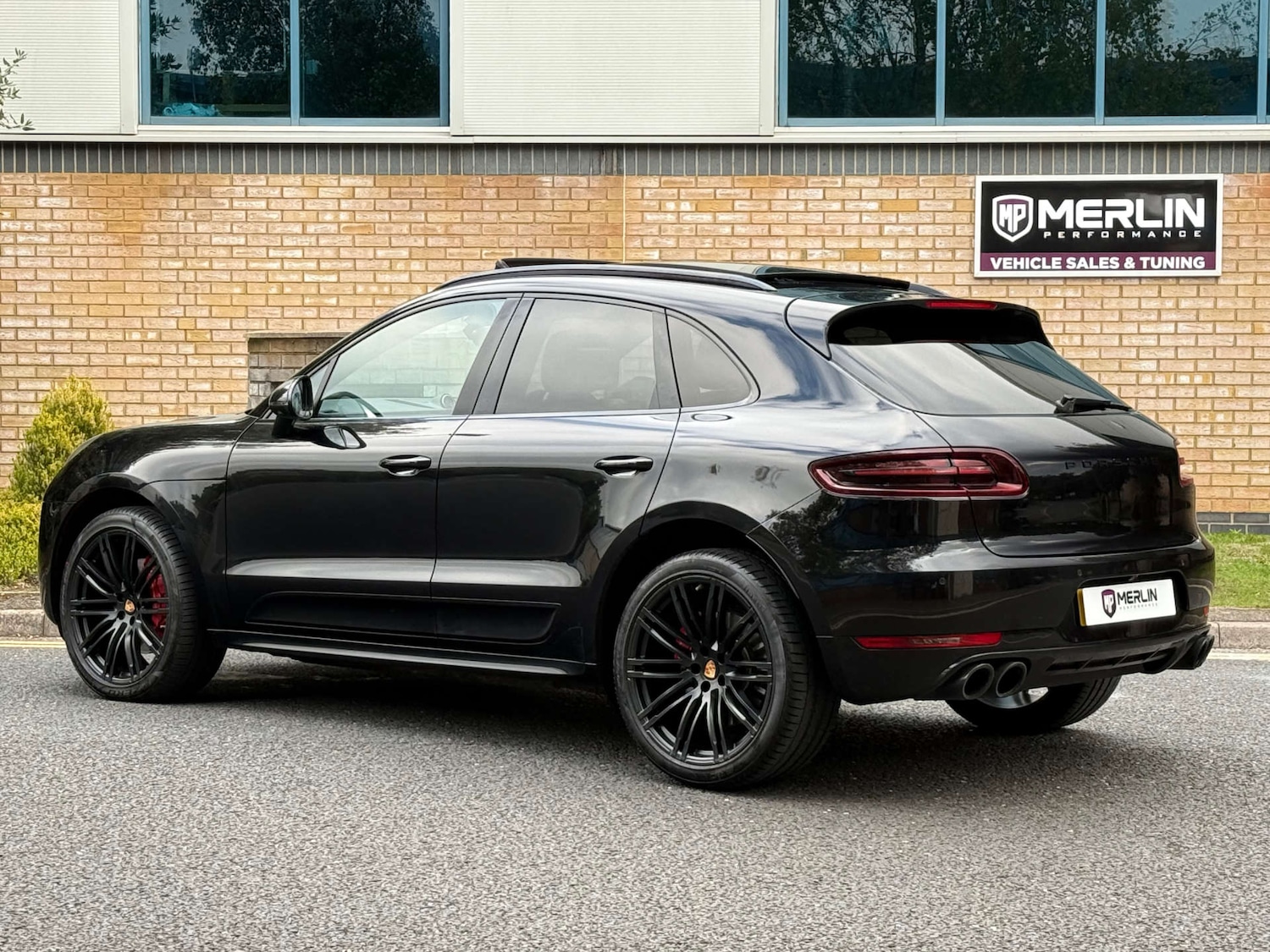 Used Porsche Macan 2017 for sale - 76551741: Photo 4