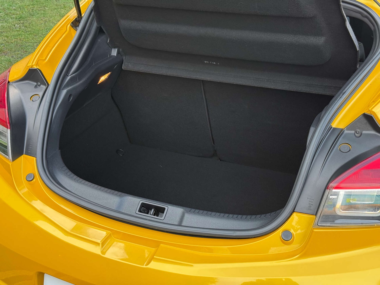 Used Renault Megane 2012 for sale - 77502044: Photo 62