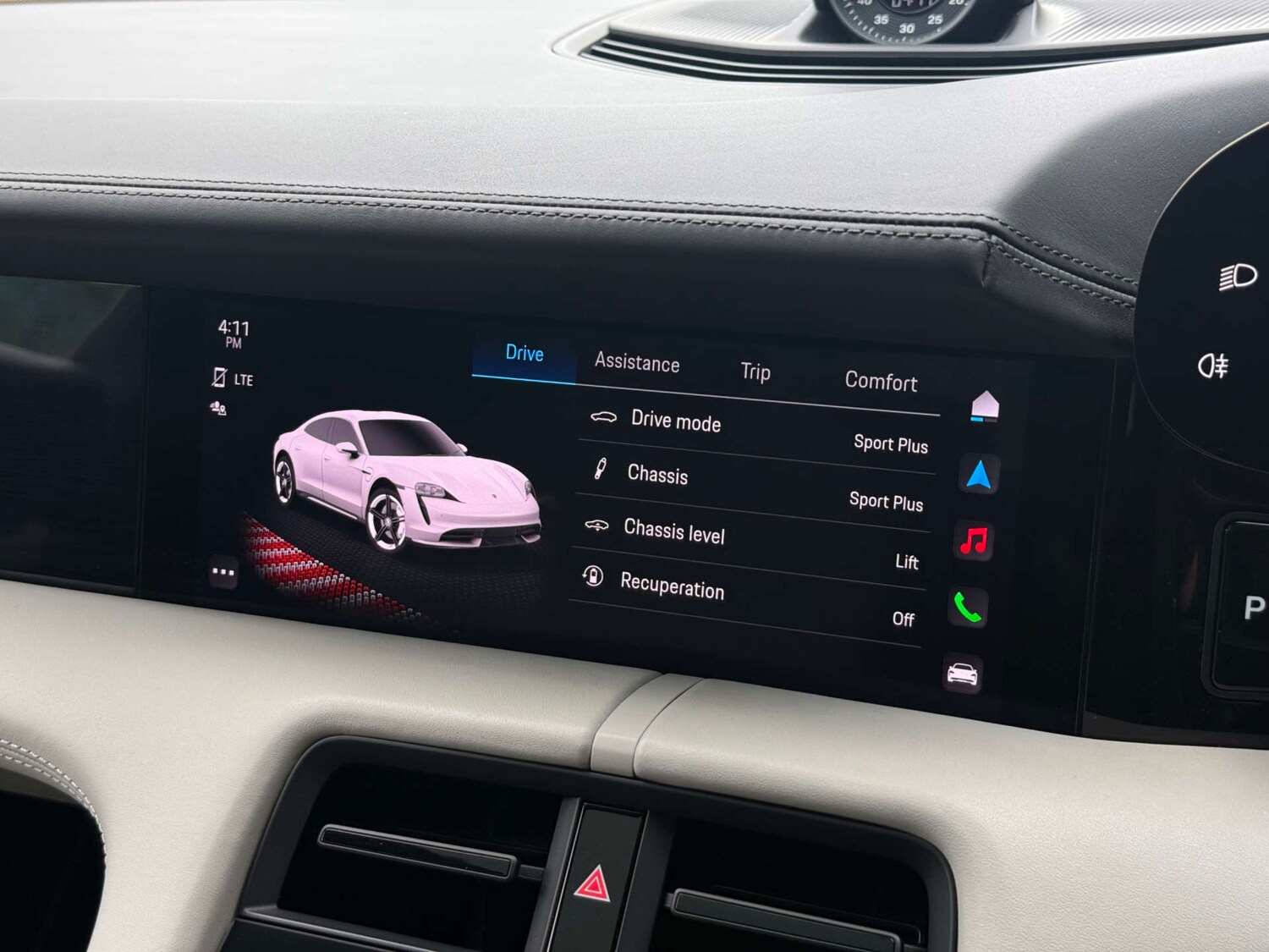 Used Porsche Taycan 2020 for sale - 78210424: Photo 35