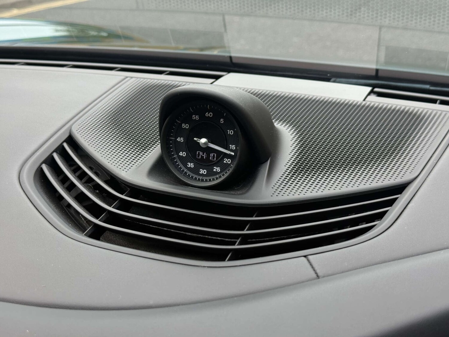 Used Porsche Taycan 2020 for sale - 78210424: Photo 54