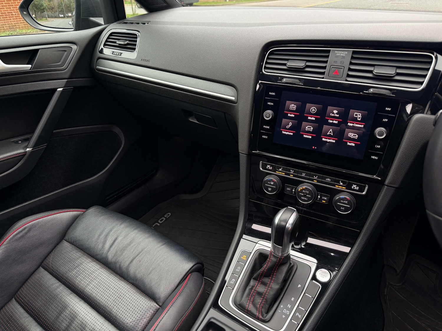 Used Volkswagen Golf 2019 for sale - 77916377: Photo 26