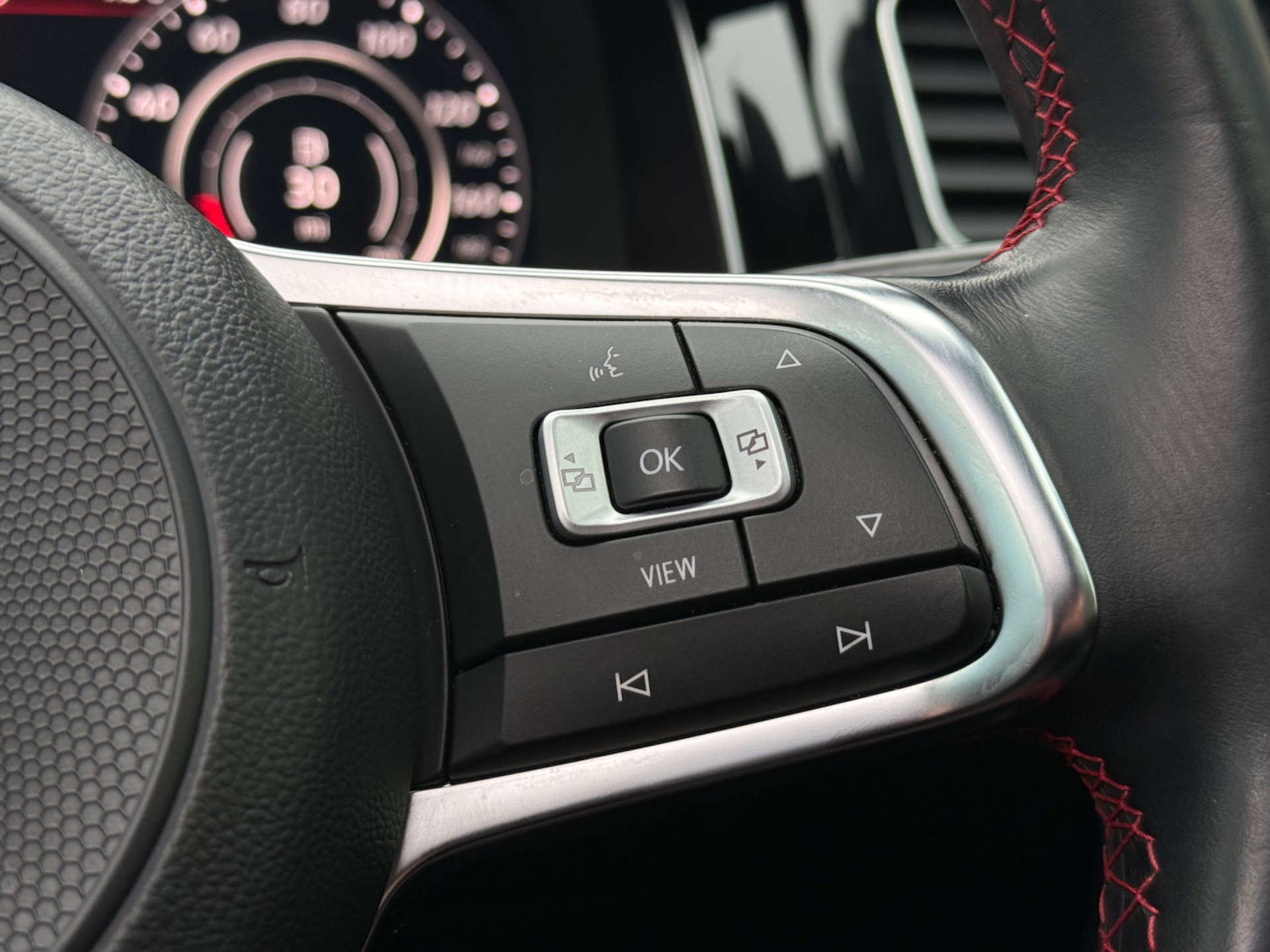 Used Volkswagen Golf 2019 for sale - 77916377: Photo 45