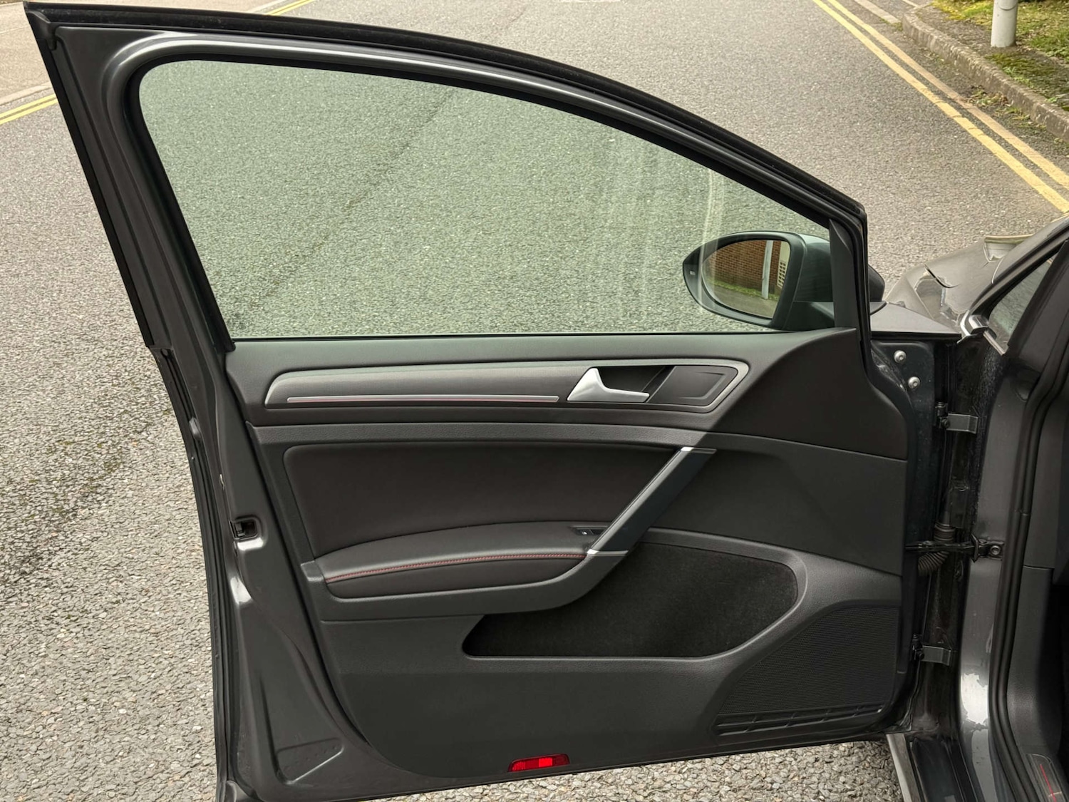 Used Volkswagen Golf 2019 for sale - 77916377: Photo 50