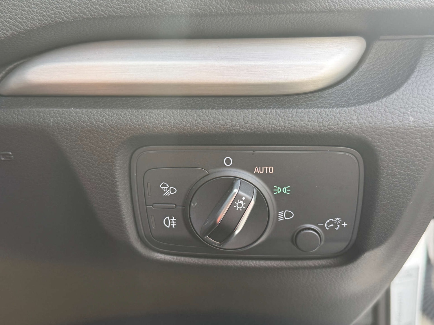 Used Audi A3 2017 for sale - 77049115: Photo 40