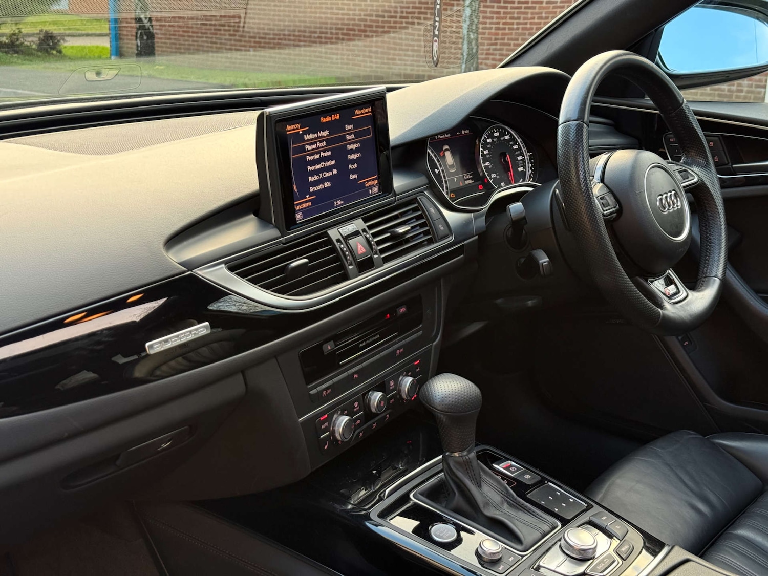 Used Audi A6 2014 for sale - 77237221: Photo 2