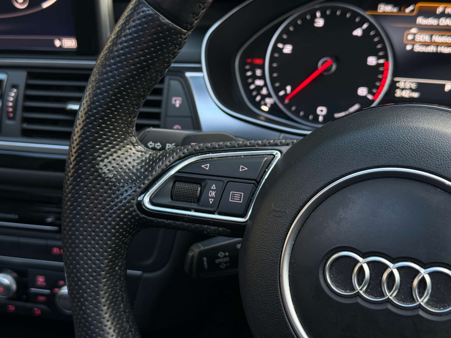 Used Audi A6 2014 for sale - 77237221: Photo 33