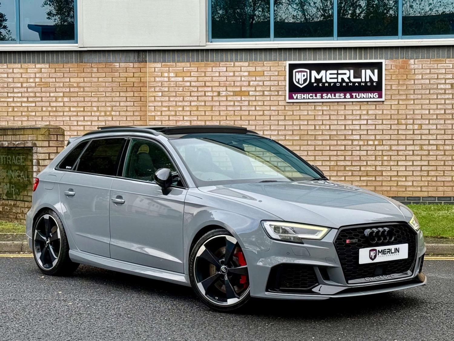 Used Audi RS3 2018 for sale - 76589710: Photo 1