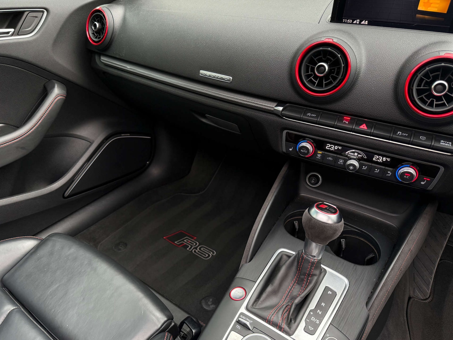 Used Audi RS3 2018 for sale - 76589710: Photo 36