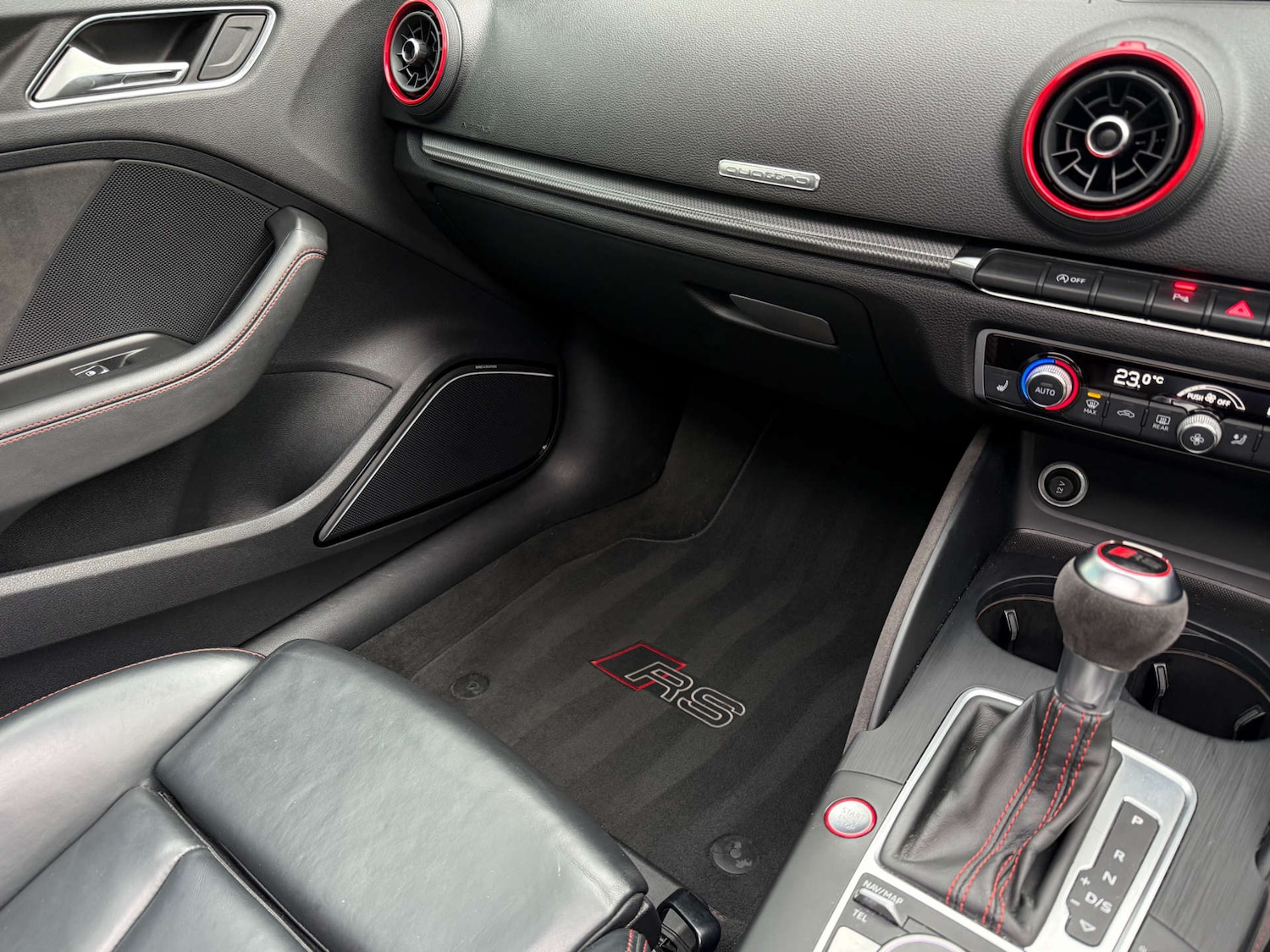 Used Audi RS3 2018 for sale - 76589710: Photo 37