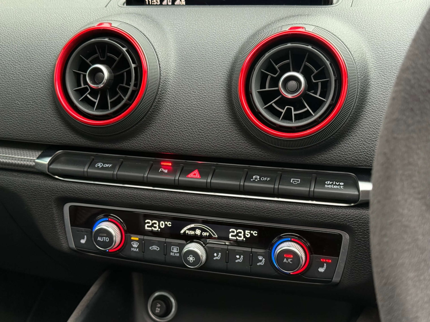 Used Audi RS3 2018 for sale - 76589710: Photo 41