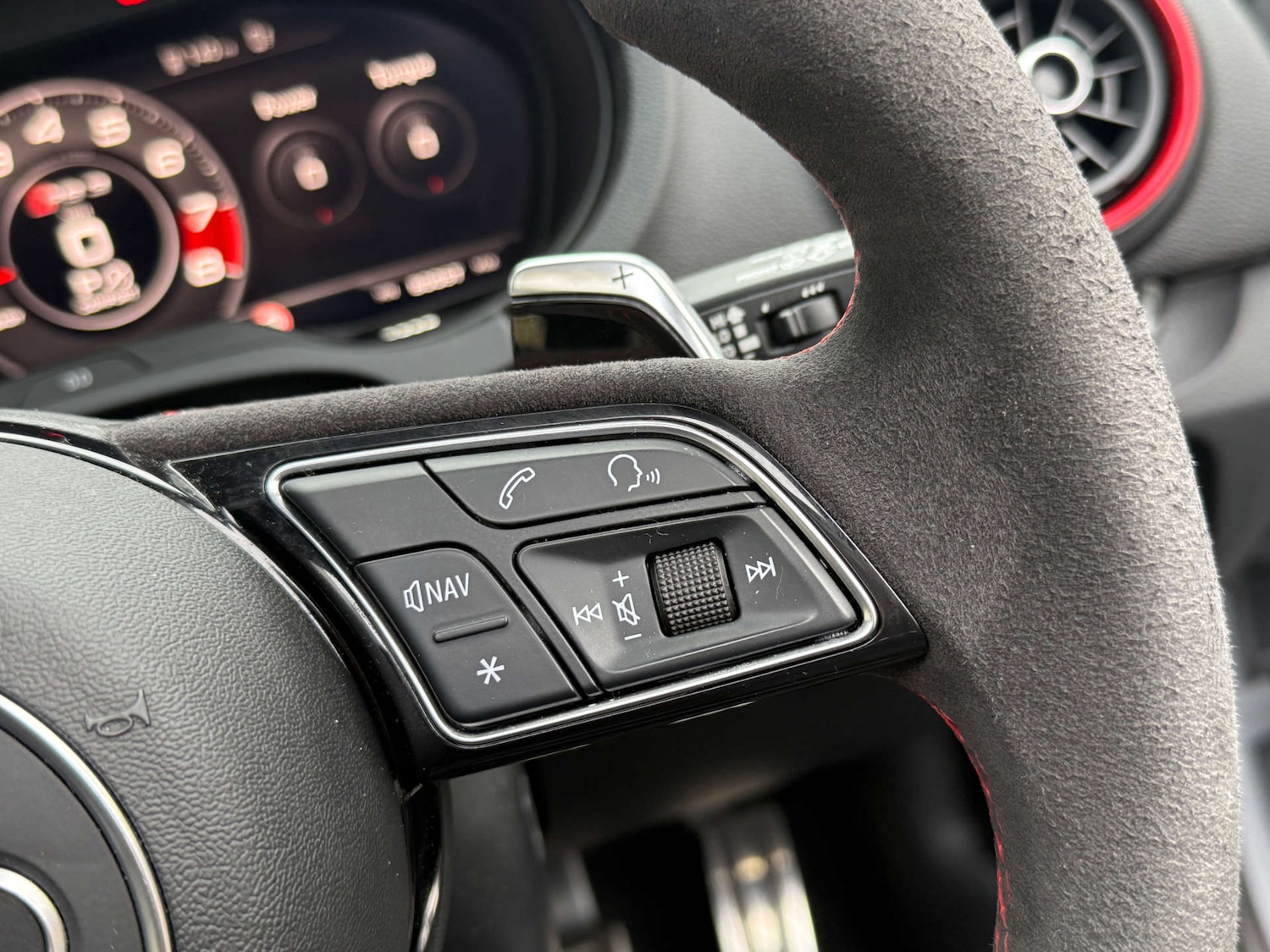 Used Audi RS3 2018 for sale - 76589710: Photo 42