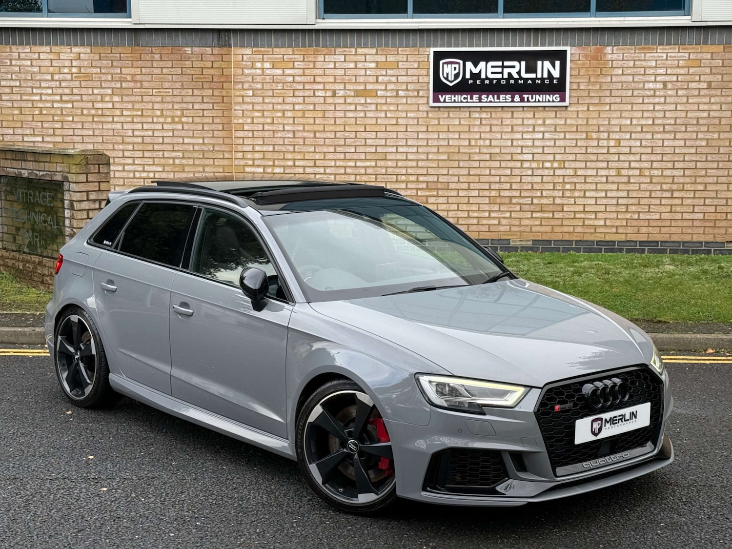 Used Audi RS3 2018 for sale - 76589710: Photo 7