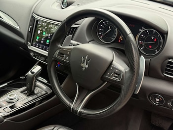 Used Maserati Levante 2023 for sale - 78610104: Photo