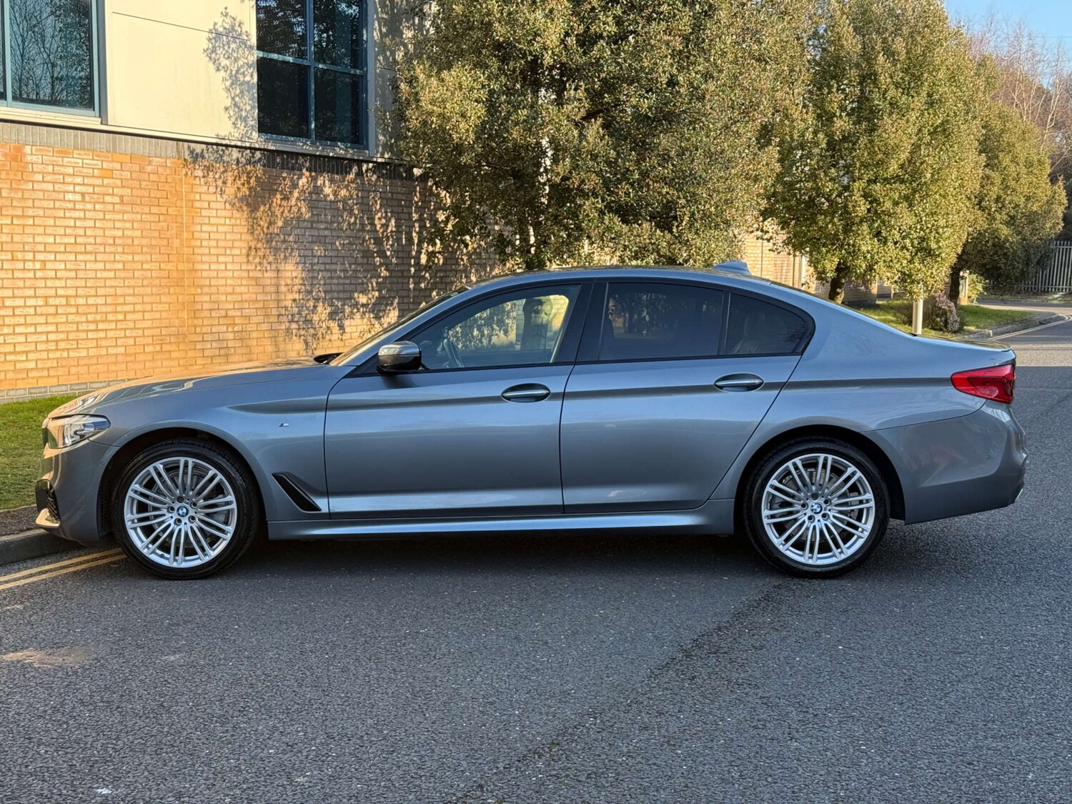 Used BMW 5 Series 2017 for sale - 77729019: Photo 12