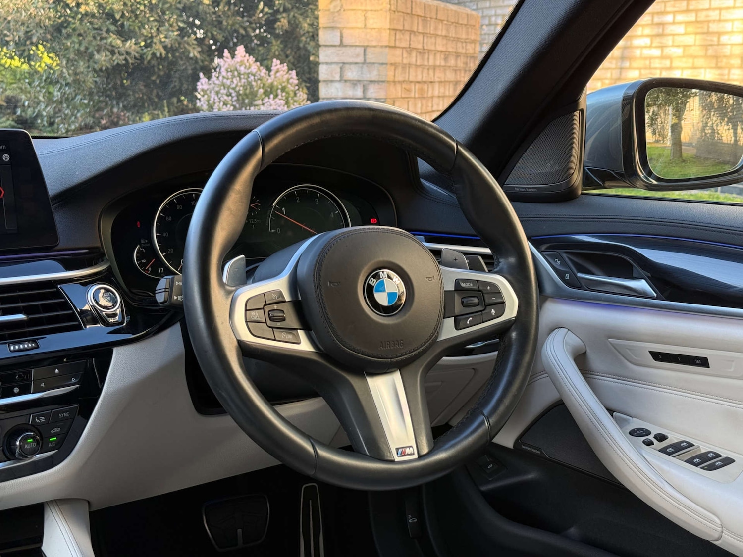 Used BMW 5 Series 2017 for sale - 77729019: Photo 21