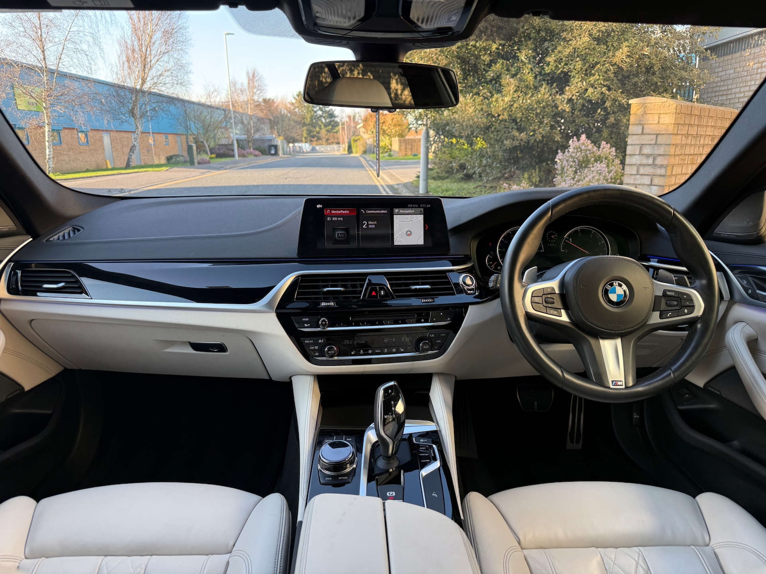 Used BMW 5 Series 2017 for sale - 77729019: Photo 25