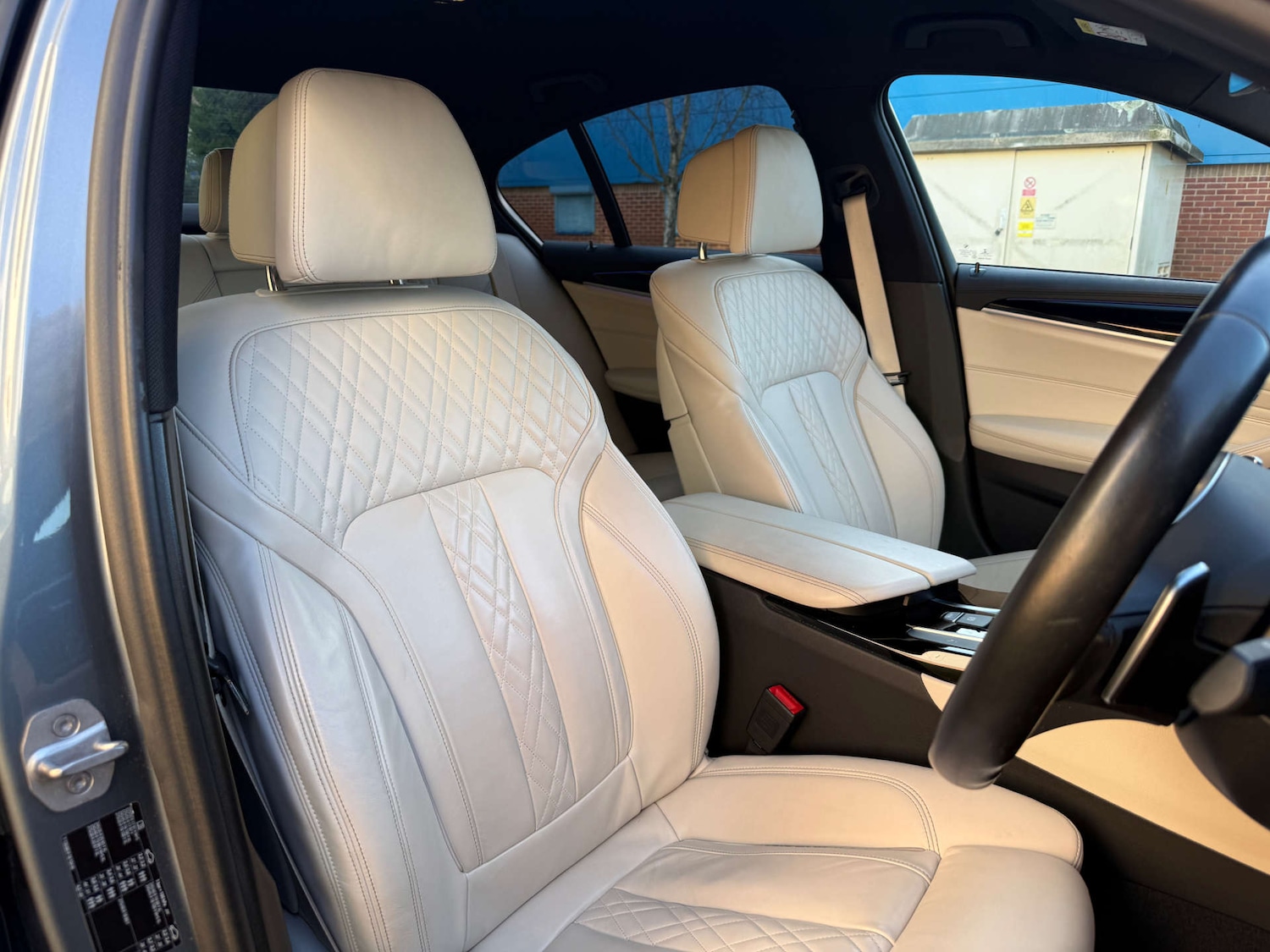 Used BMW 5 Series 2017 for sale - 77729019: Photo 3