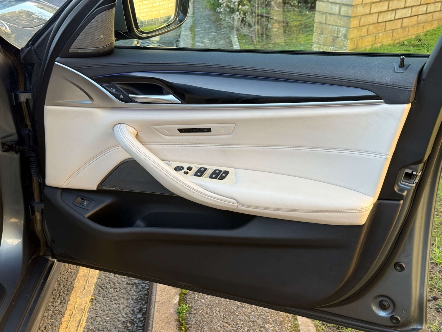 Used BMW 5 Series 2017 for sale - 77729019: Photo 47