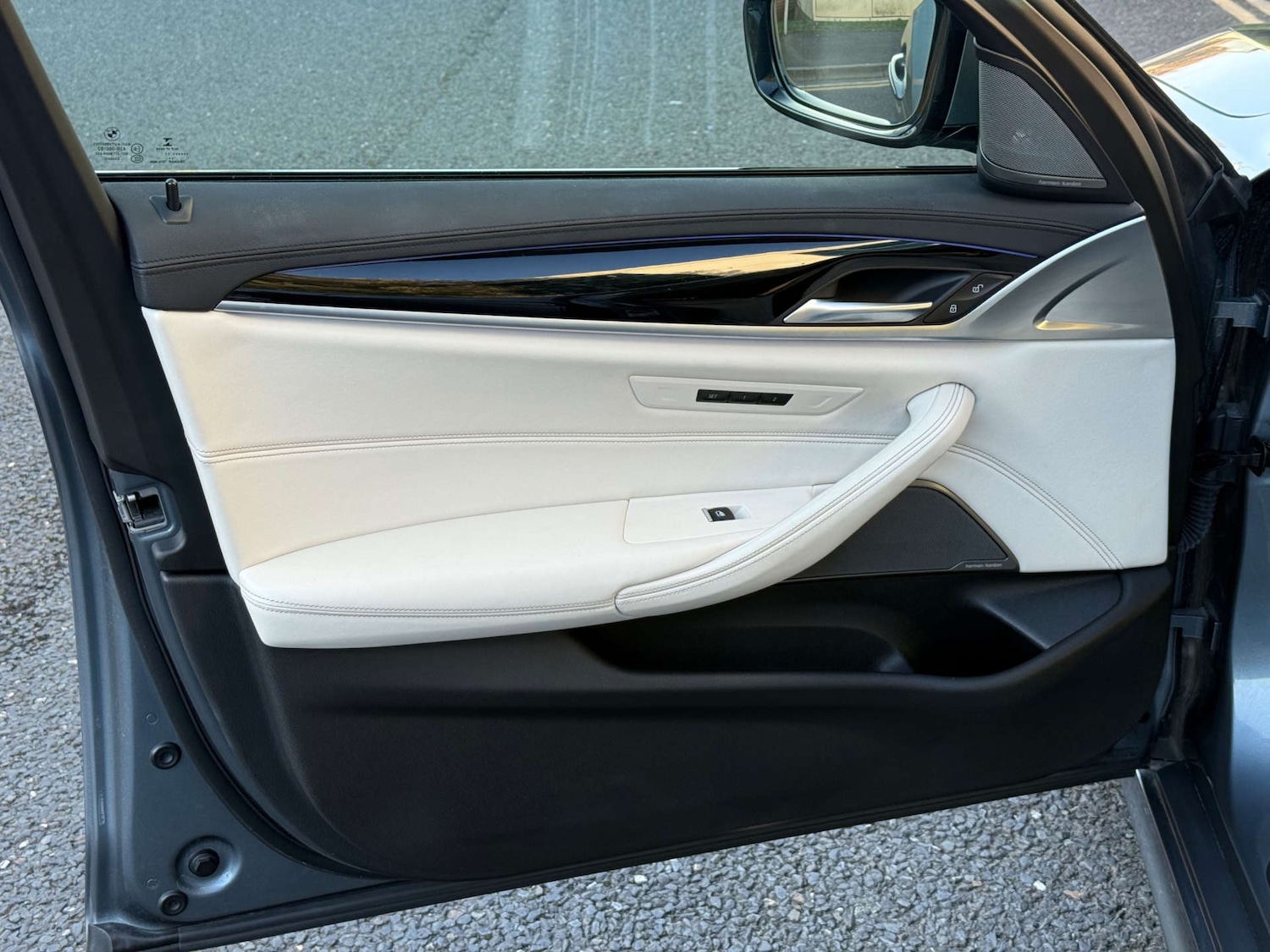 Used BMW 5 Series 2017 for sale - 77729019: Photo 49