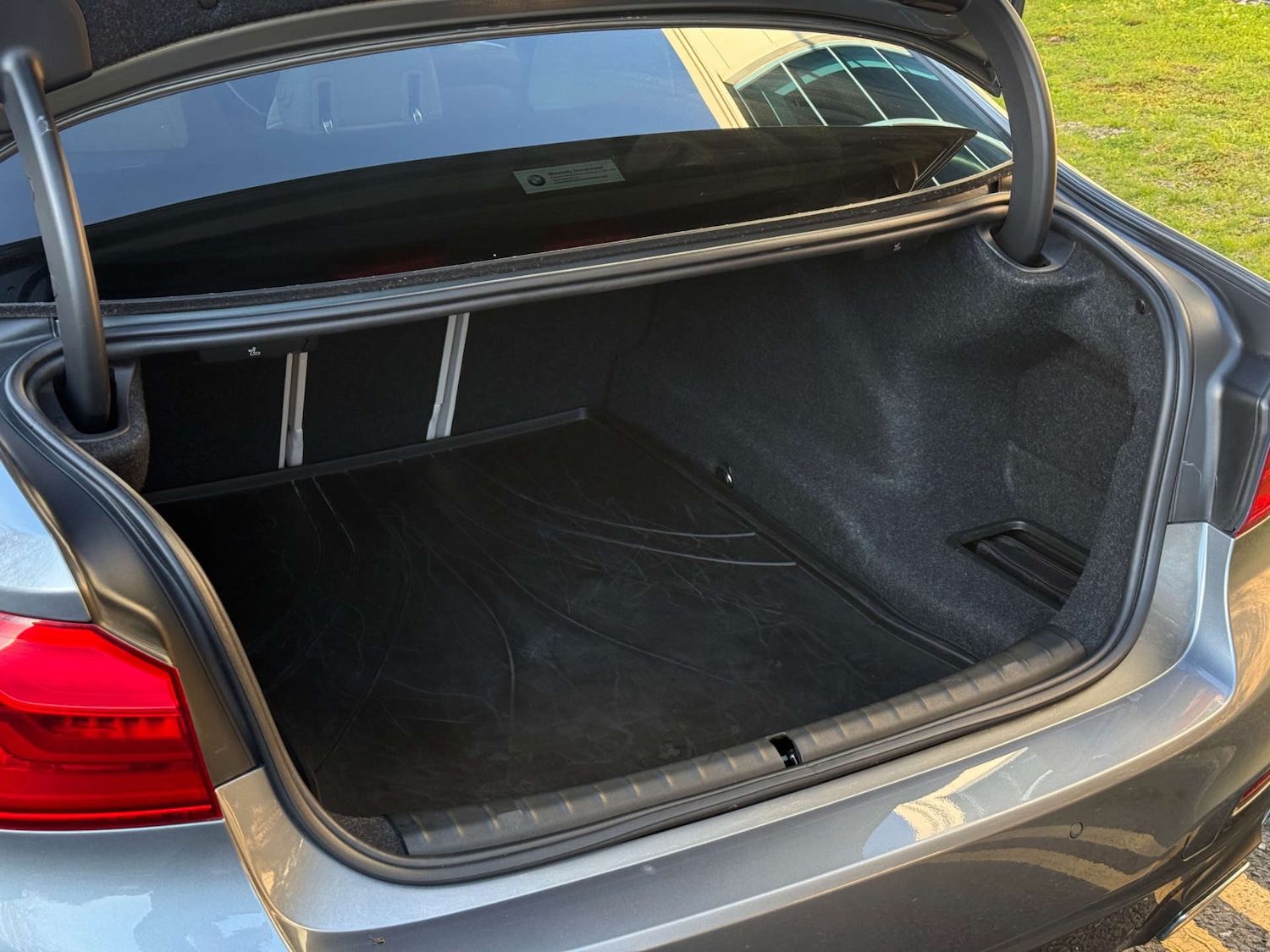 Used BMW 5 Series 2017 for sale - 77729019: Photo 54