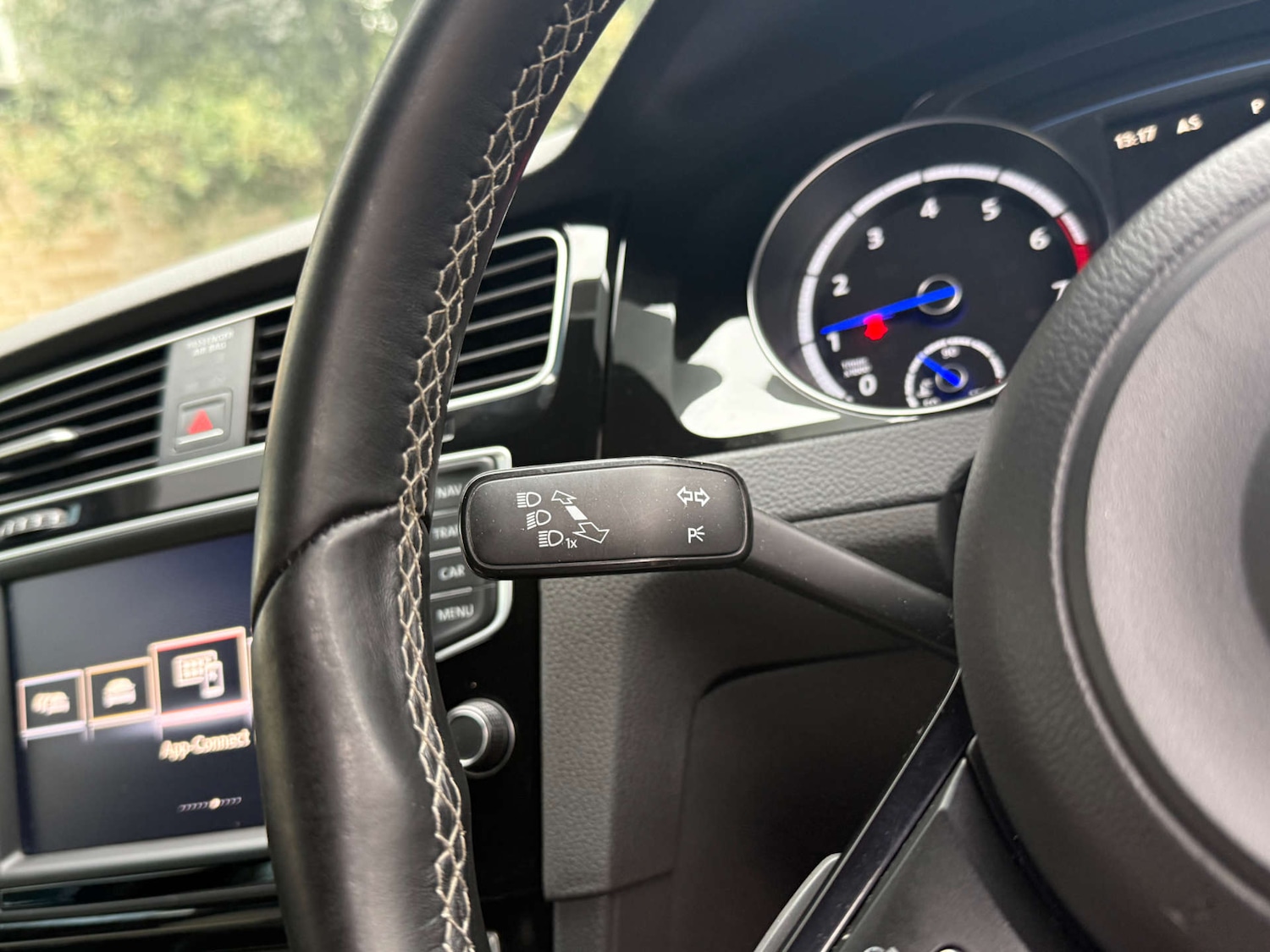 Used Volkswagen Golf 2016 for sale - 76551742: Photo 44