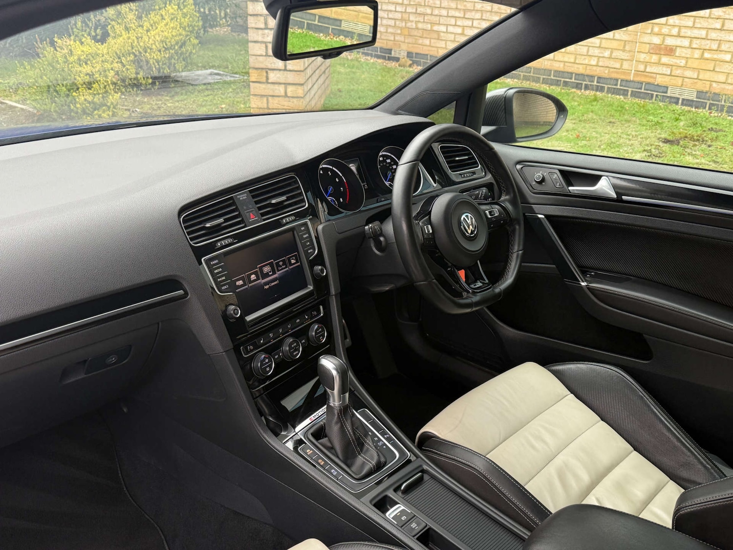 Used Volkswagen Golf 2016 for sale - 76551742: Photo 54