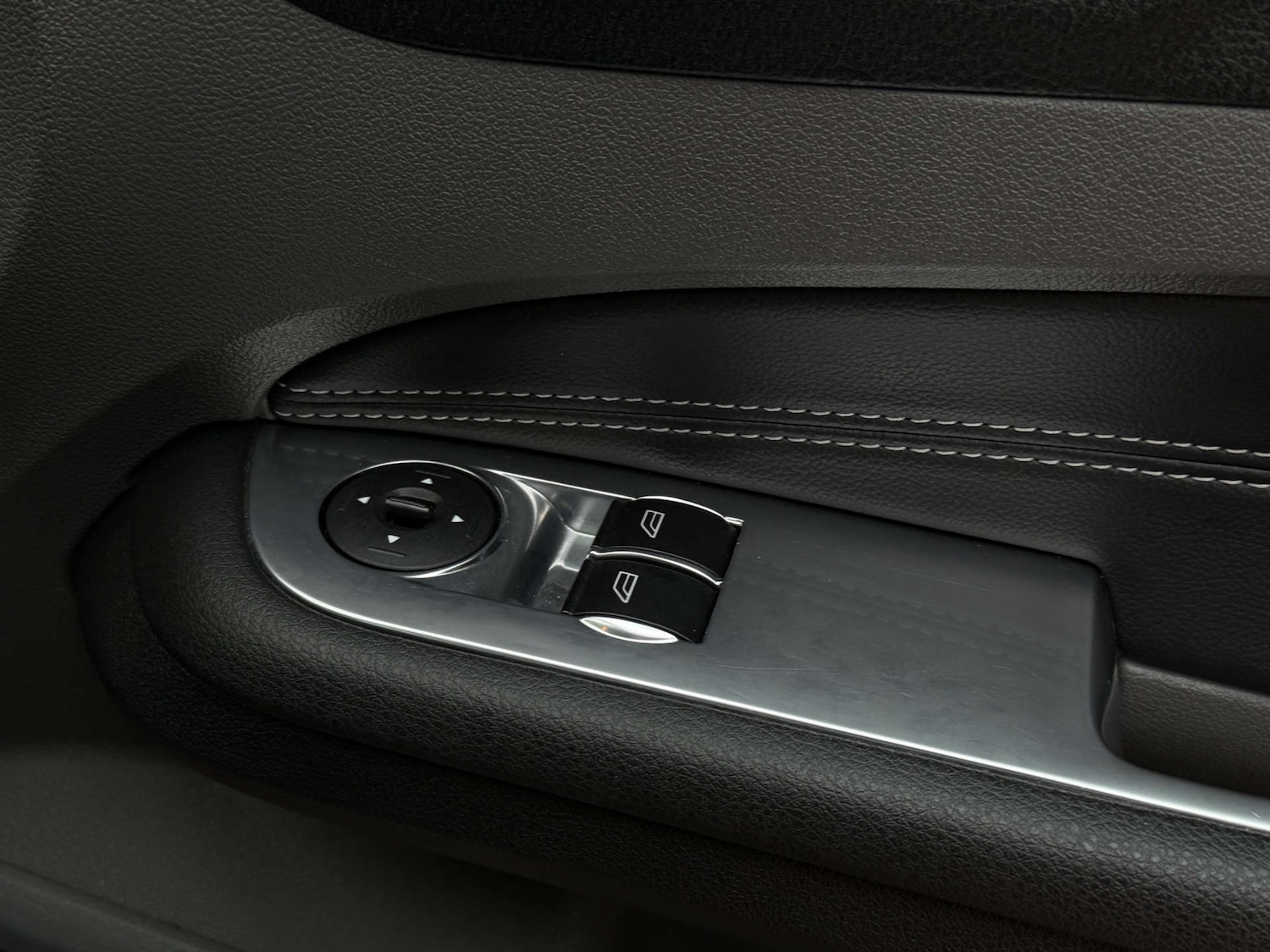 Used Ford Focus 2010 for sale - 76495829: Photo 37