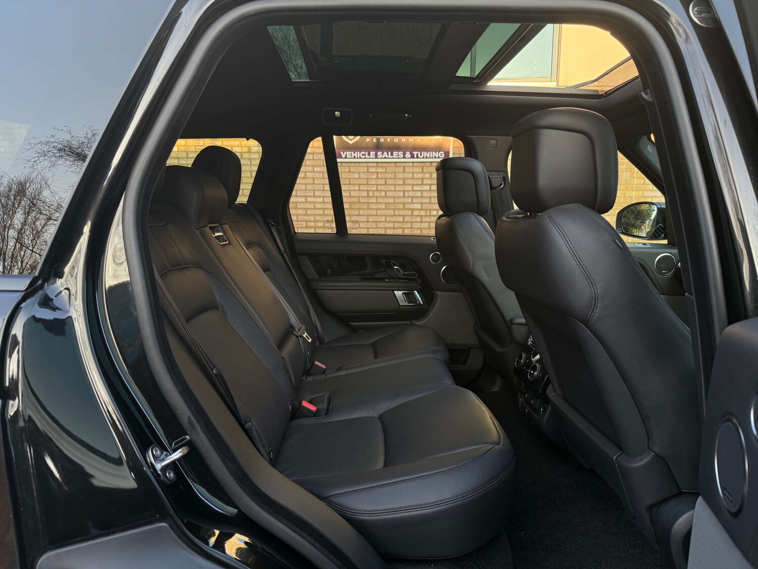 Used Land Rover Range Rover 2019 for sale - 77771468: Photo 40