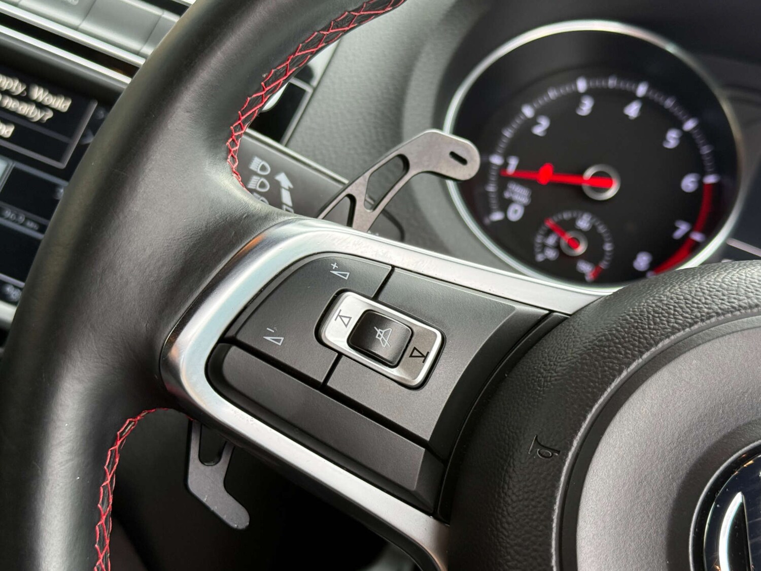 Used Volkswagen Polo 2016 for sale - 77872462: Photo 29