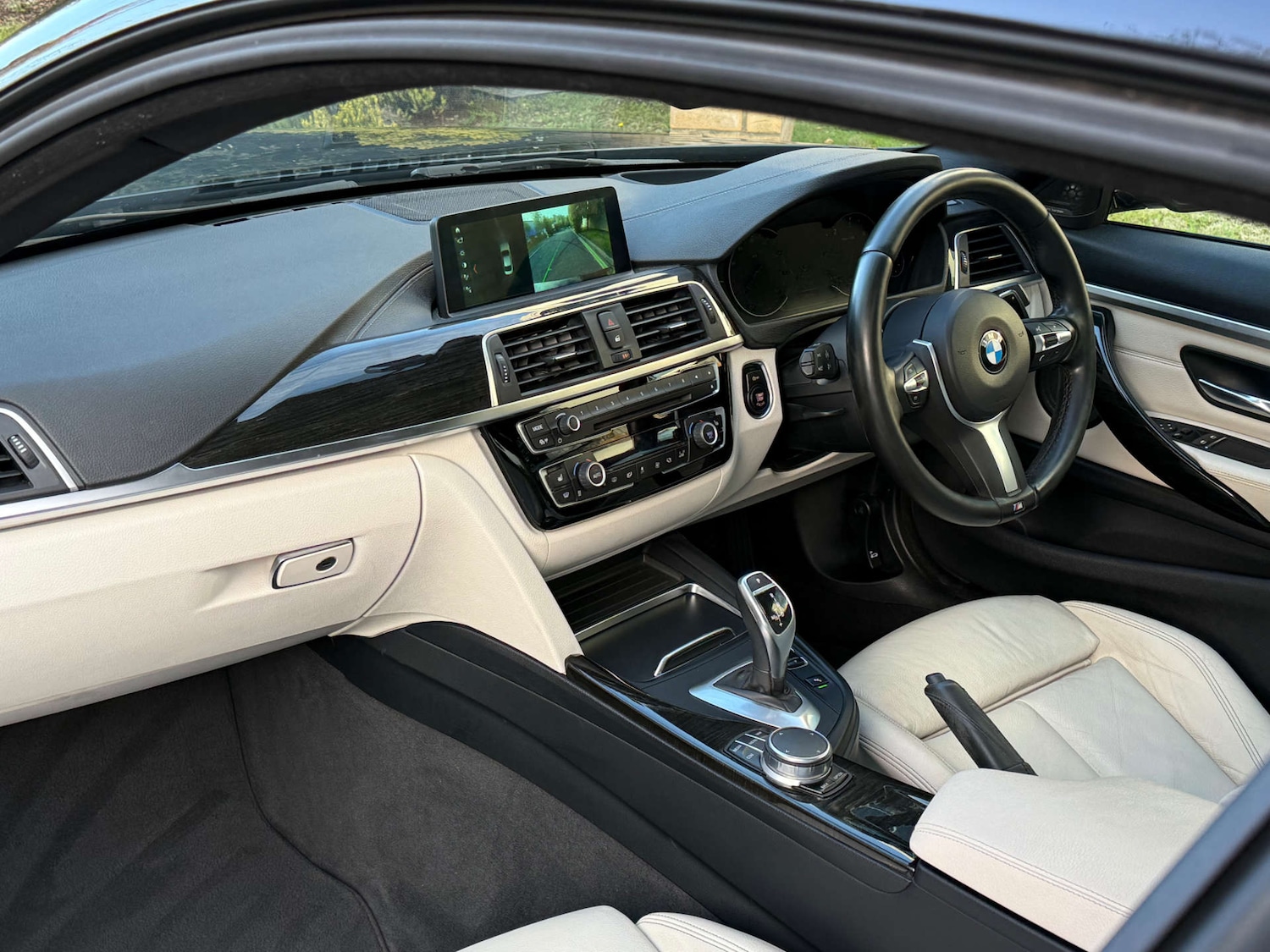 Used BMW 4 Series 2018 for sale - 76369442: Photo 2