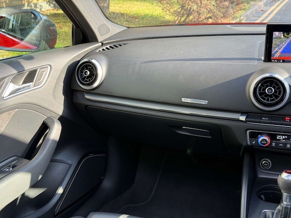 Used Audi RS3 2017 for sale - 76278583: Photo 19