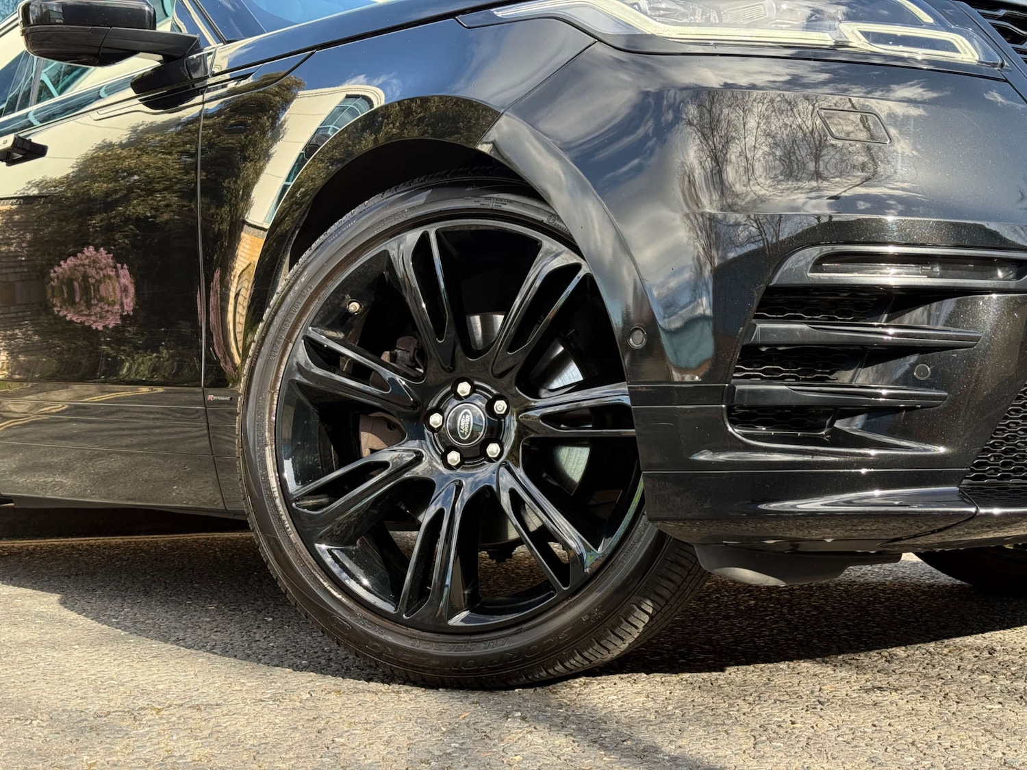 Used Land Rover Range Rover Velar 2019 for sale - 78133395: Photo 12