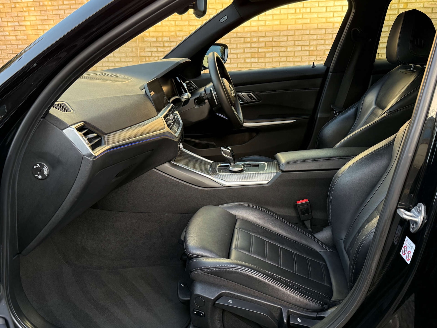 Used BMW 3 Series 2019 for sale - 76387492: Photo 3