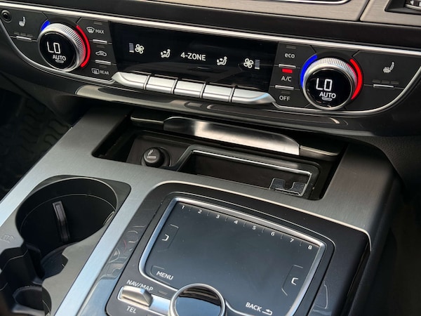 Used Audi Q7 2016 for sale - 76262643: Photo 36